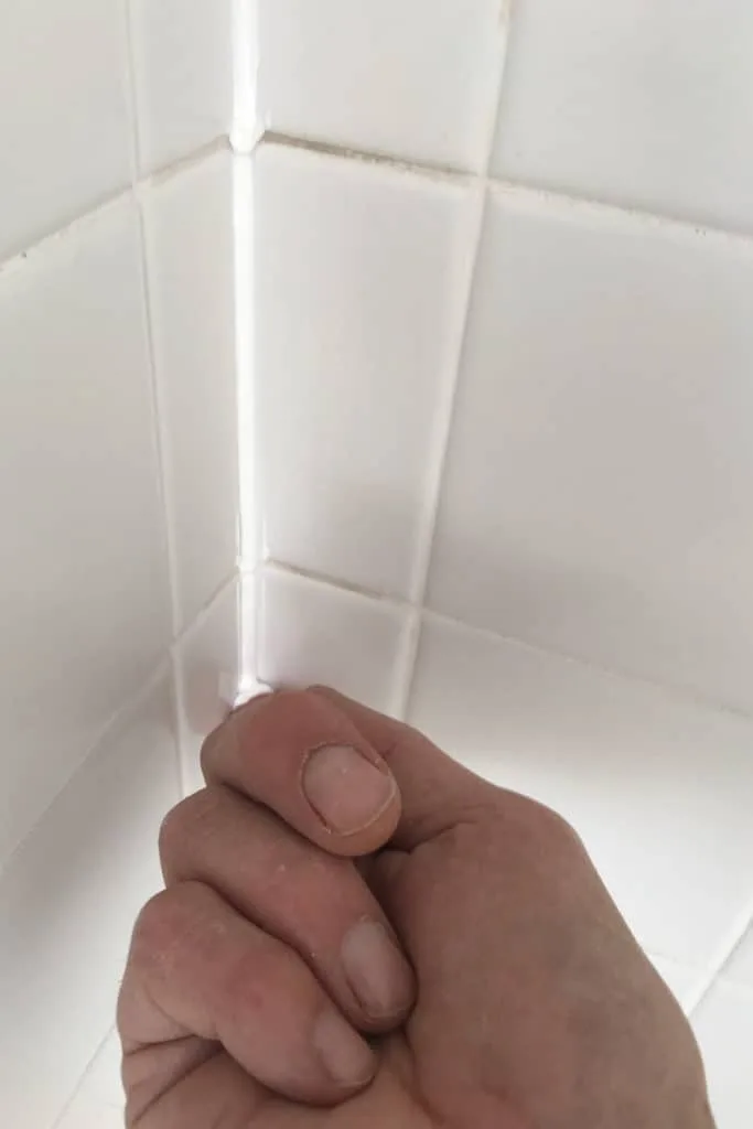 caulk tooling technique