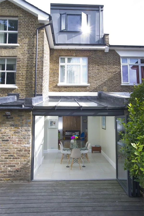 how much does a kitchen extension cost
