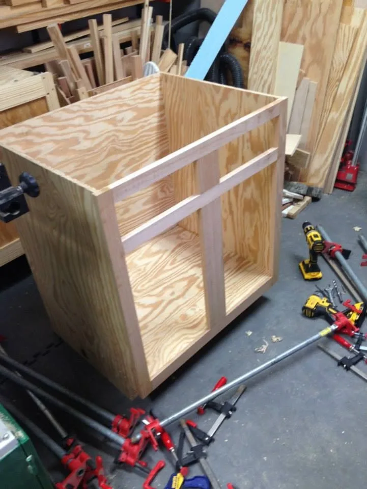 how to build base cabinets for kitchen