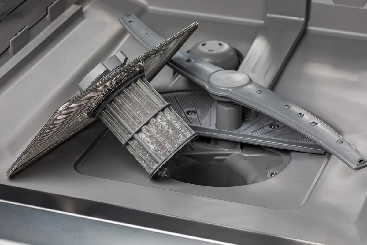 how to clean a kitchen aid dishwasher